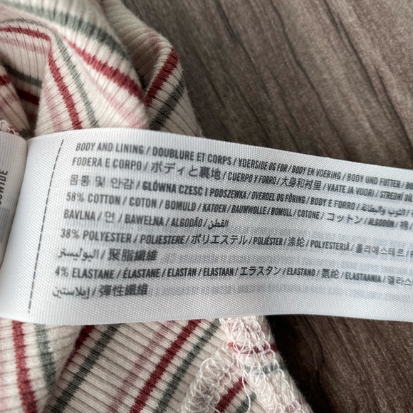 Abercrombie & Fitch ribbed knit halter style bodysuit w/ low back - Picture 8 of 8